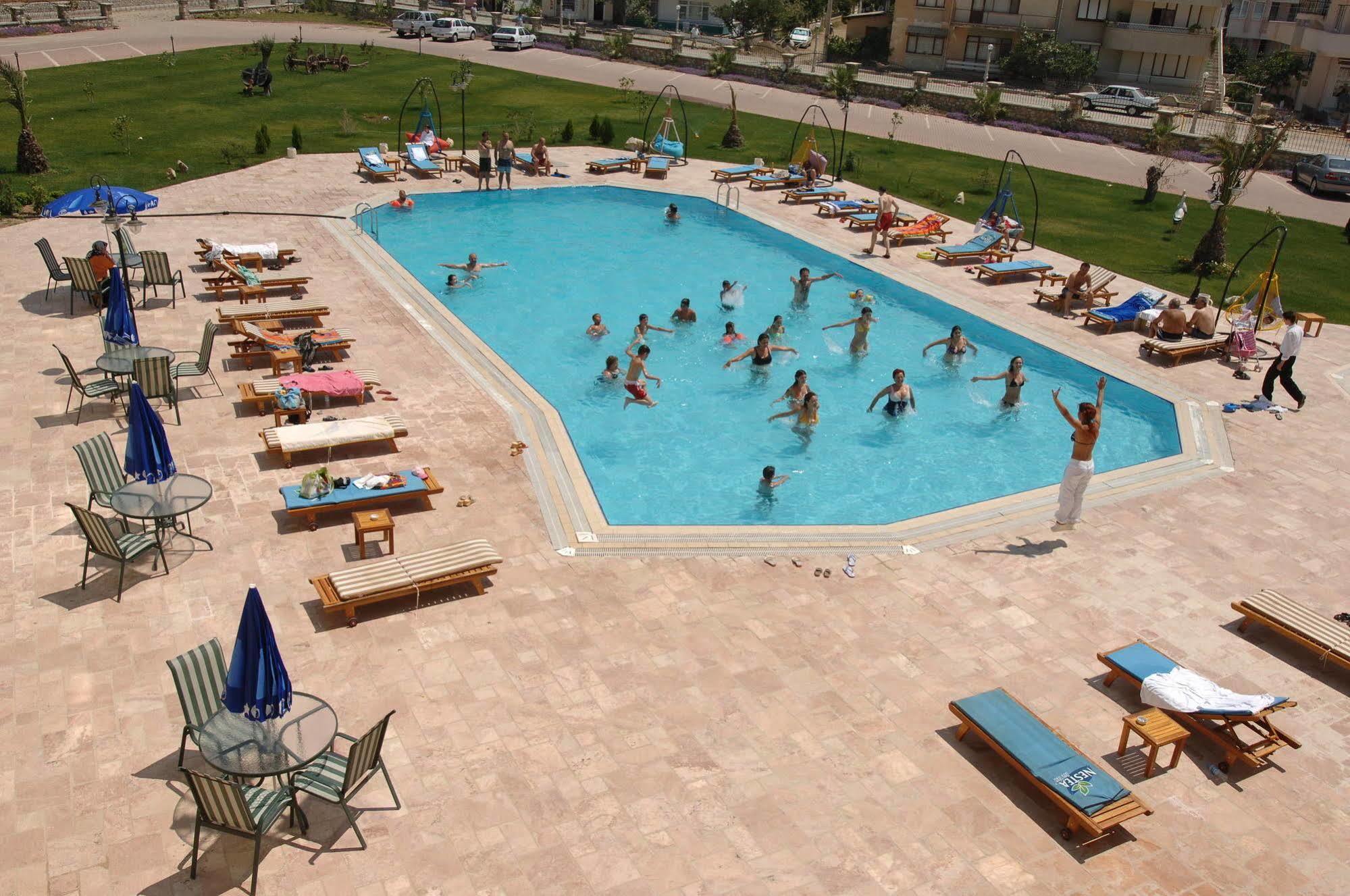 Gure Saruhan Thermal Akcay  Exterior photo