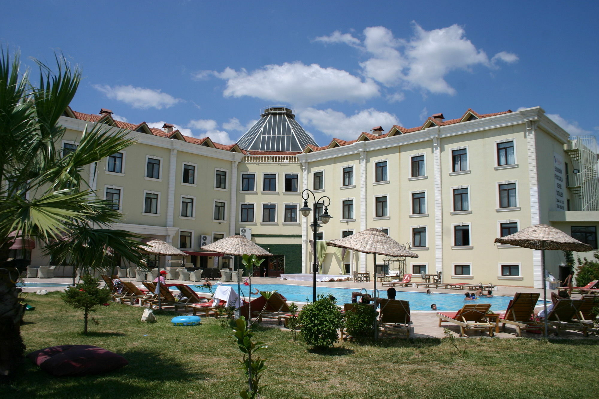 Gure Saruhan Thermal Akcay  Exterior photo